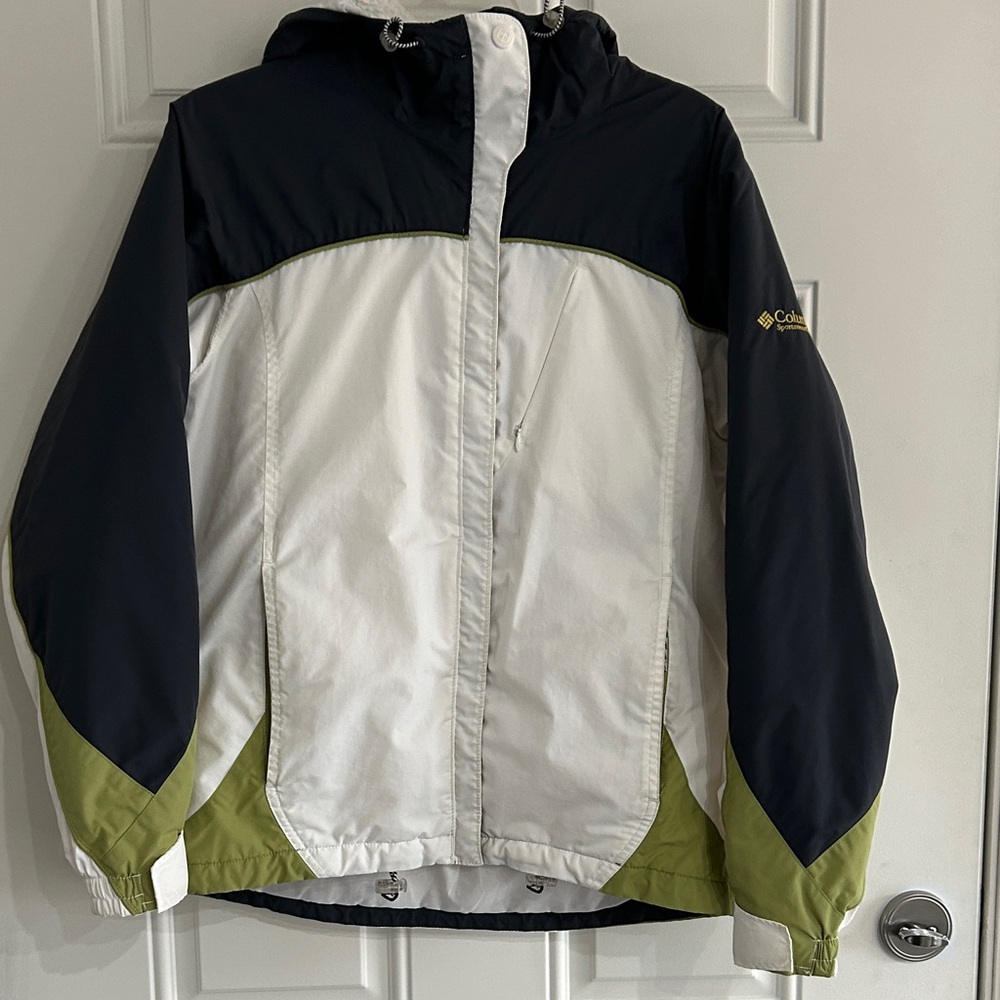 Columbia womens Black, White, and Green coat